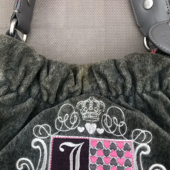 Juicy Couture Vintage 2002 Gray and Pink Velour Bag - Picture 2 of 16